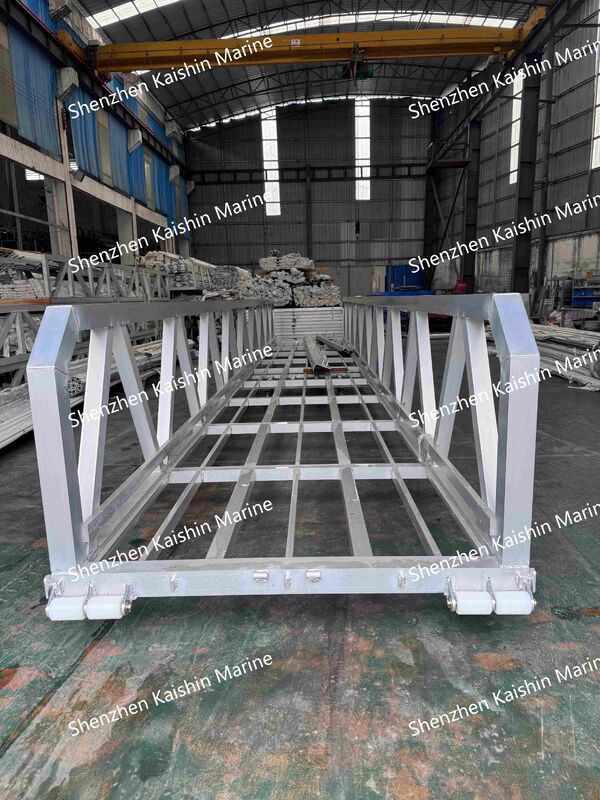 Heavy-Duty Marine-Grade Aluminum Gangway With Anti-Slip Walkway And 400kgs/sqm Loading Capacity For Floating Docks